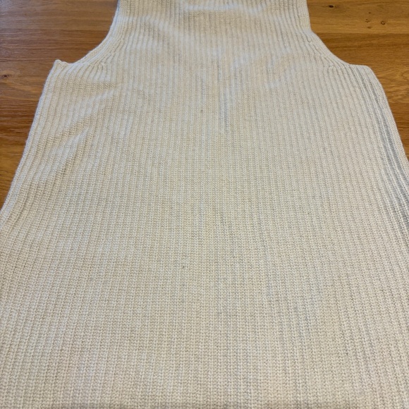 J.Crew Rib Knit Sleeveless Crew Neck Sweater Cotton & Merino Wool Blend - Picture 3 of 13